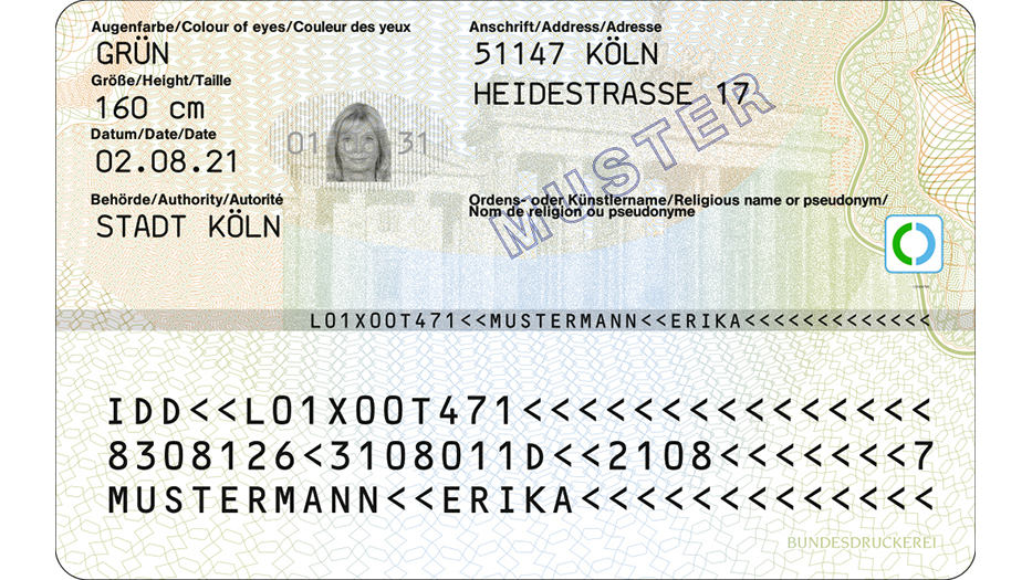 Rückseite des Personalausweises mit Online-Ausweisfunktion im Design ab 1. August 2021 mit Angaben zu der fiktiven Person Erika Mustermann